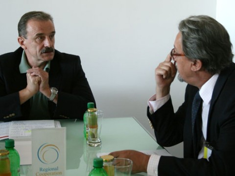 RCC Secretary General, Hido Biscevic (left), welcomes Montenegrin Deputy Minister of Foreign Affairs, Nebojsa Kaludjerovic, at the RCC premises in Sarajevo, 29 July 2010. (Photo RCC/ Selma Ahatovic-Lihic)