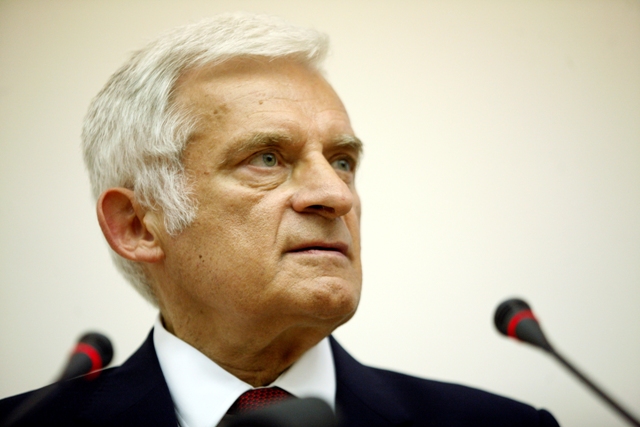 Jerzy Buzek, President of the European Parliament, Brussels (Photo: courtesy of Mr. Buzek)
