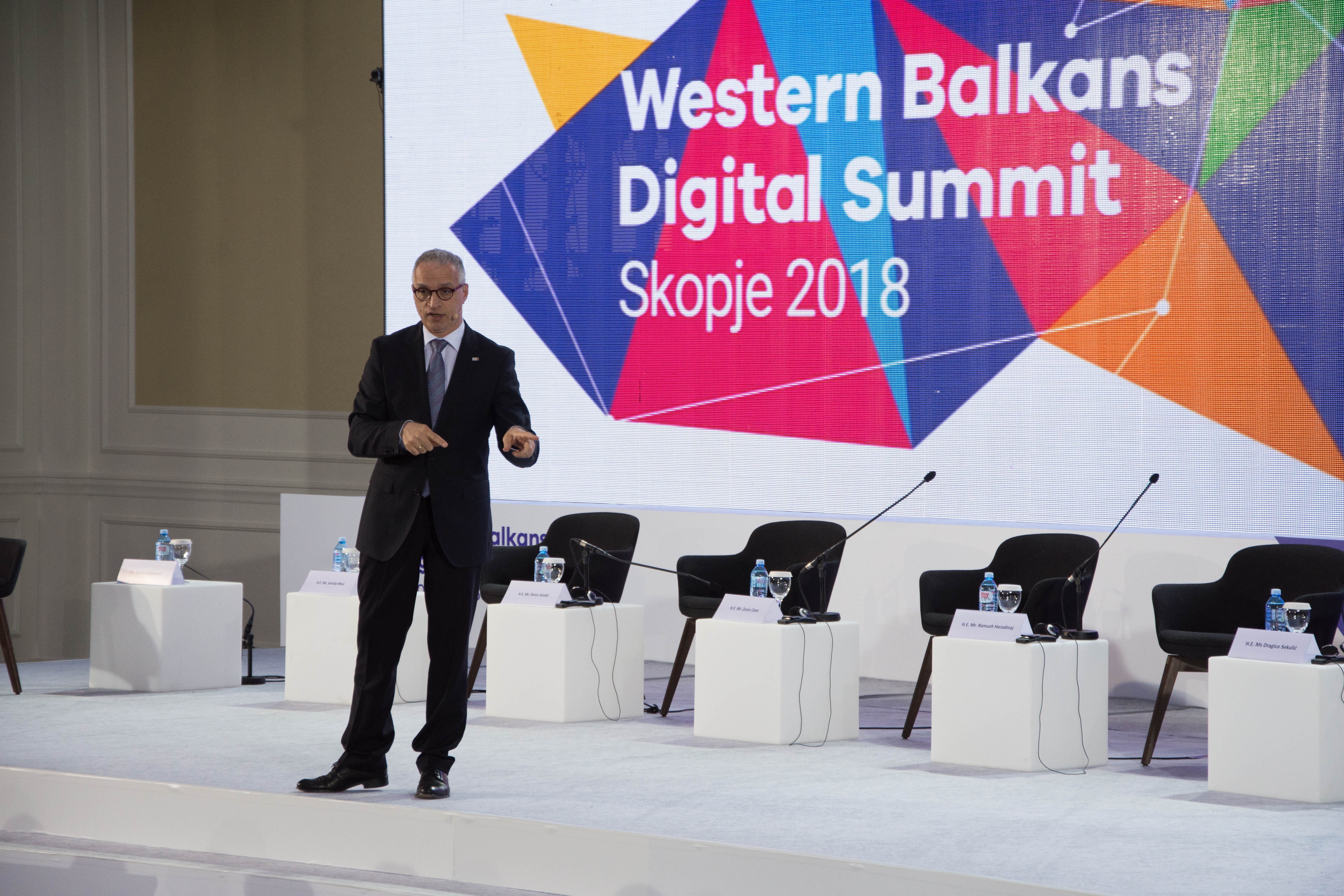 RCC Secretary General Goran Svilanovic, gives a key note speech to the WB prime ministers' panel of the first Western Balkan Digital Summit, on 18 April 2018 in Skopje. (Photo: Vedad Kamenjasevic)