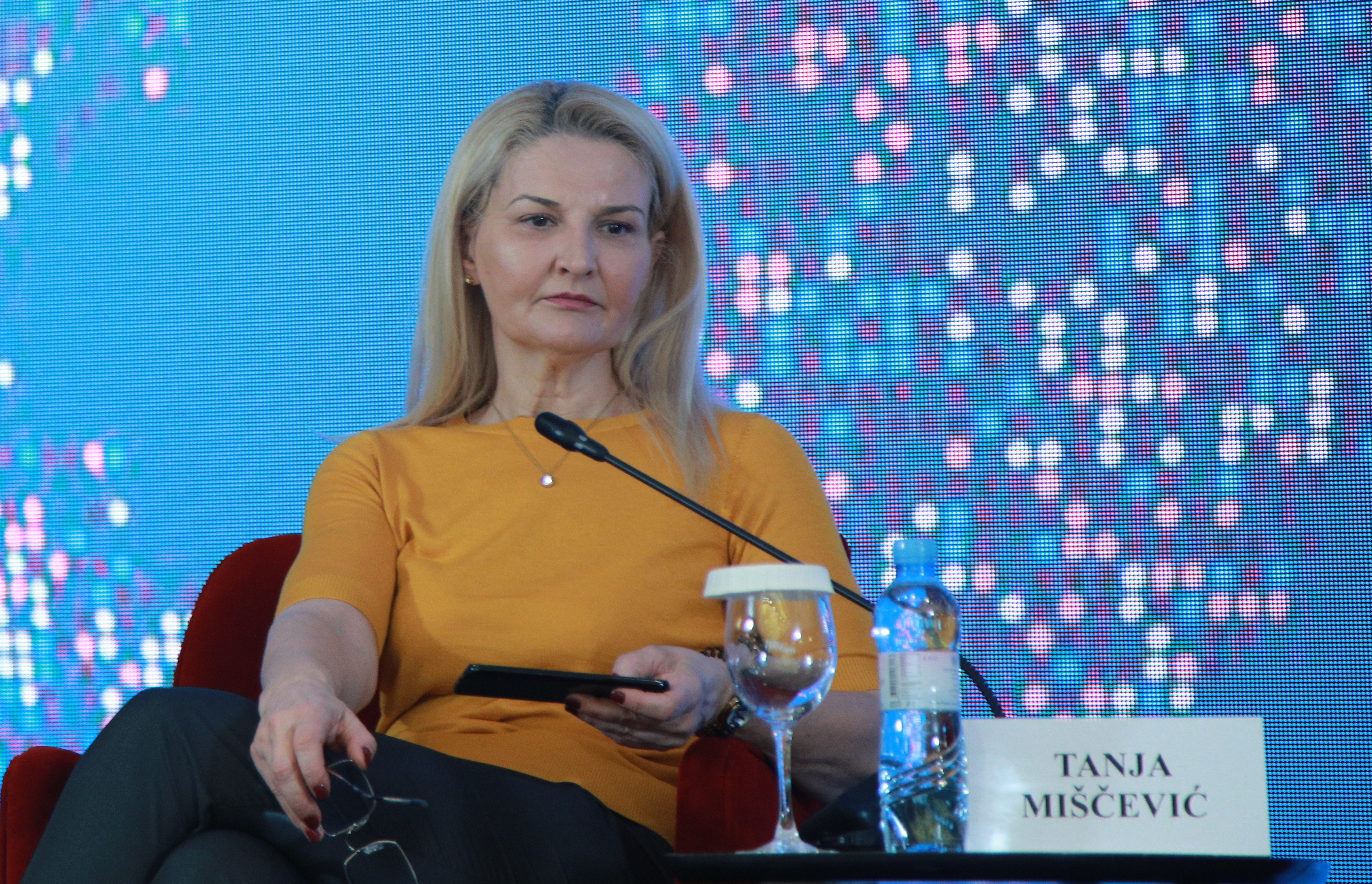 RCC Deputy Secretary General Tanja Miscevic speaking at the Regional Diaspora Forum held in Belgrade in hybrid format on 24 February 2022 
 (Photo: RCC/Milos Miskov)