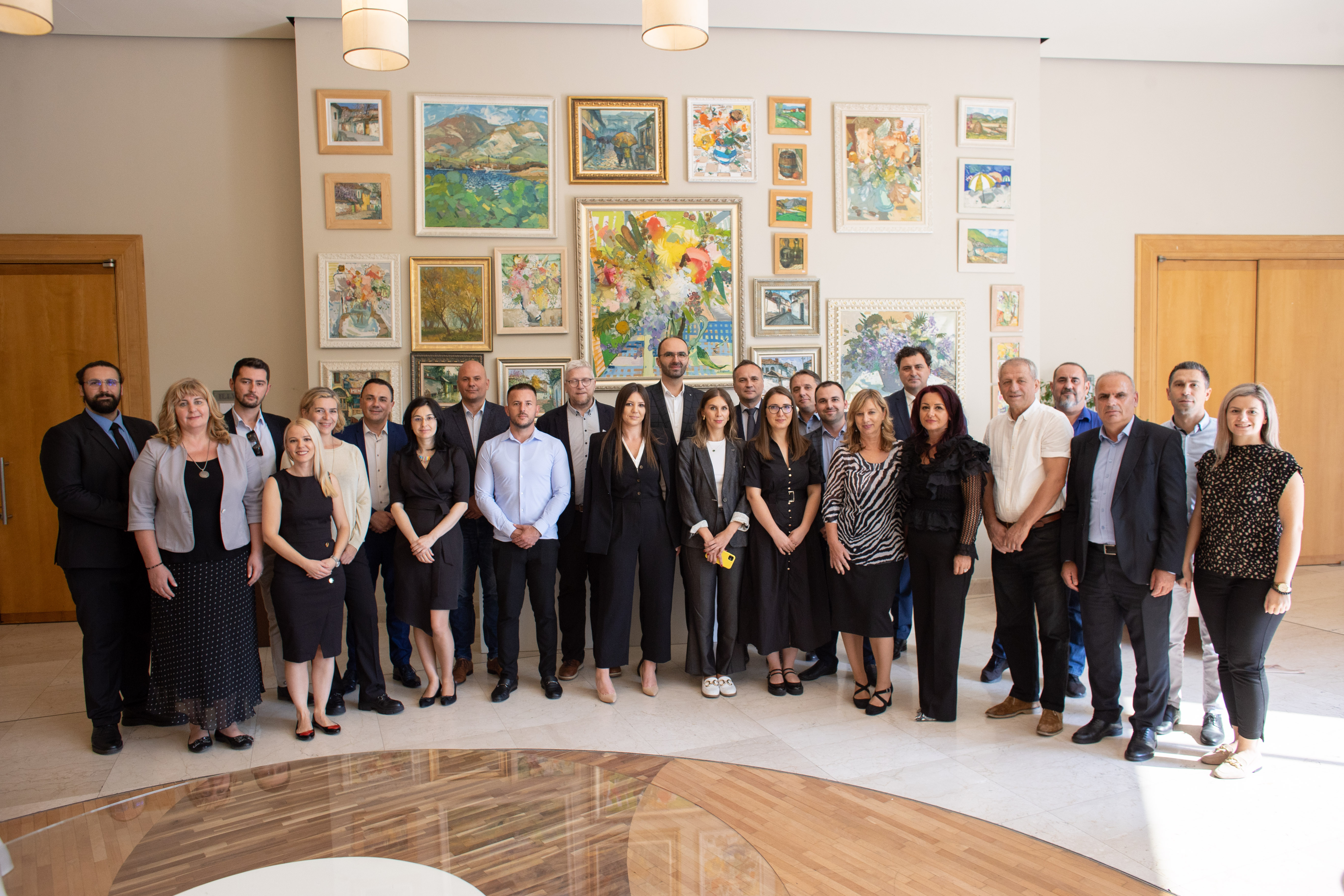 Regional Workshop on Under-declared Work/envelope wages - Family photo (Photo: RCC/Henri Koçi) 