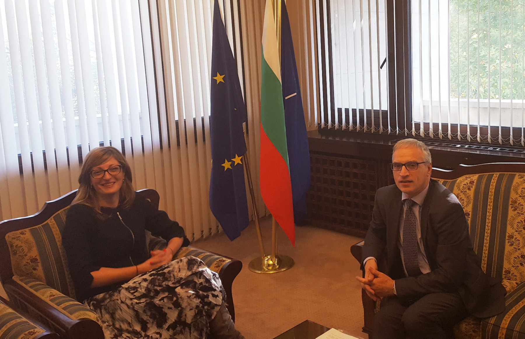 Goran Svilanovic,  RCC Secretary General of the Regional (right) , meets Ekaterina Zaharieva, Bulgarian Deputy Prime Minister for Judicial Reform and Minister of Foreign Affairs, on 26 October 2017, in Sofia. (Photo: Vesselin Valkanov)