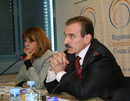 RCC Secretary General, Hido Biscevic (right),  and Deputy Secretary General, Jelica Minic (left), at the meeting of the RCC Board, Sarajevo, 6 October 2008. (Photo RCC/Selma Ahatović-Lihić)