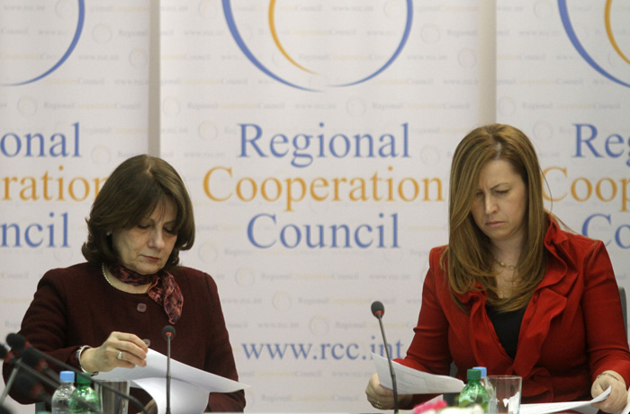 Deputy RCC Secretary General, Jelica Minic (left), and Member of the EP’s Committee on Foreign Affairs, Anna Ibrisagic, opened a two-day seminar on the role of parliaments in the legislative process and in the government oversight in Western Balkans, 23 February 2011, Sarajevo, BiH. (Photo RCC/Dado Ruvic)