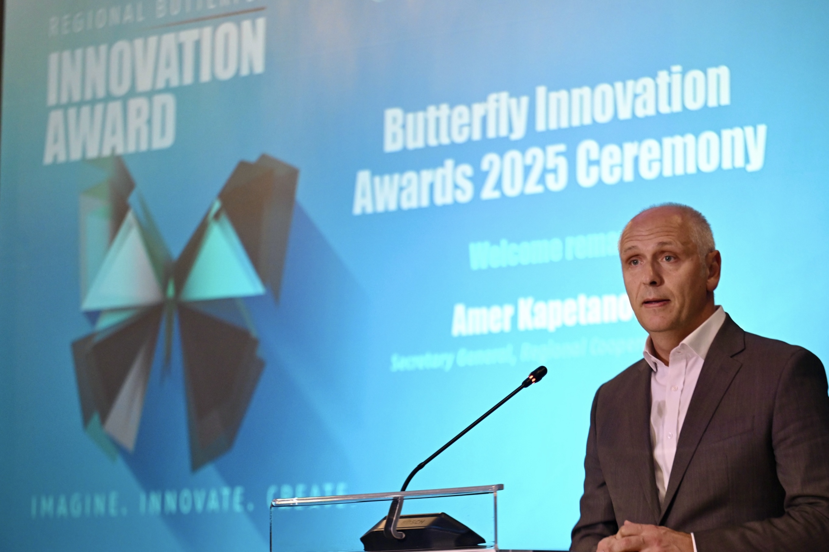 RCC Secretary General Amer Kapetanović presented the winners of the 4th Butterfly Innovation Awards at a ceremony held in Novi Sad on 19 November 2025