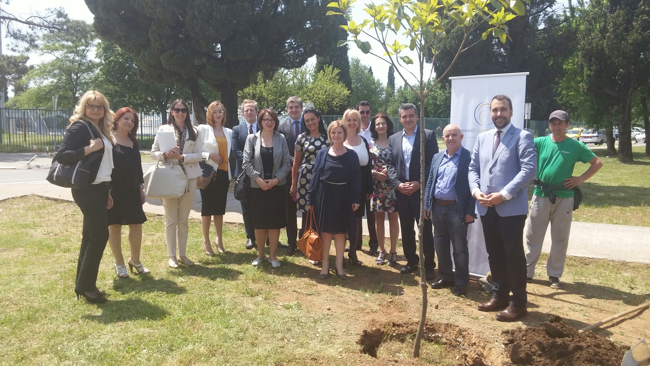 Establishing Regional Working Group on Environment ended with a memorable tree-planting ceremony. Podgorica, 18 May 2015. (Photo: RCC/Srdjan Susic)