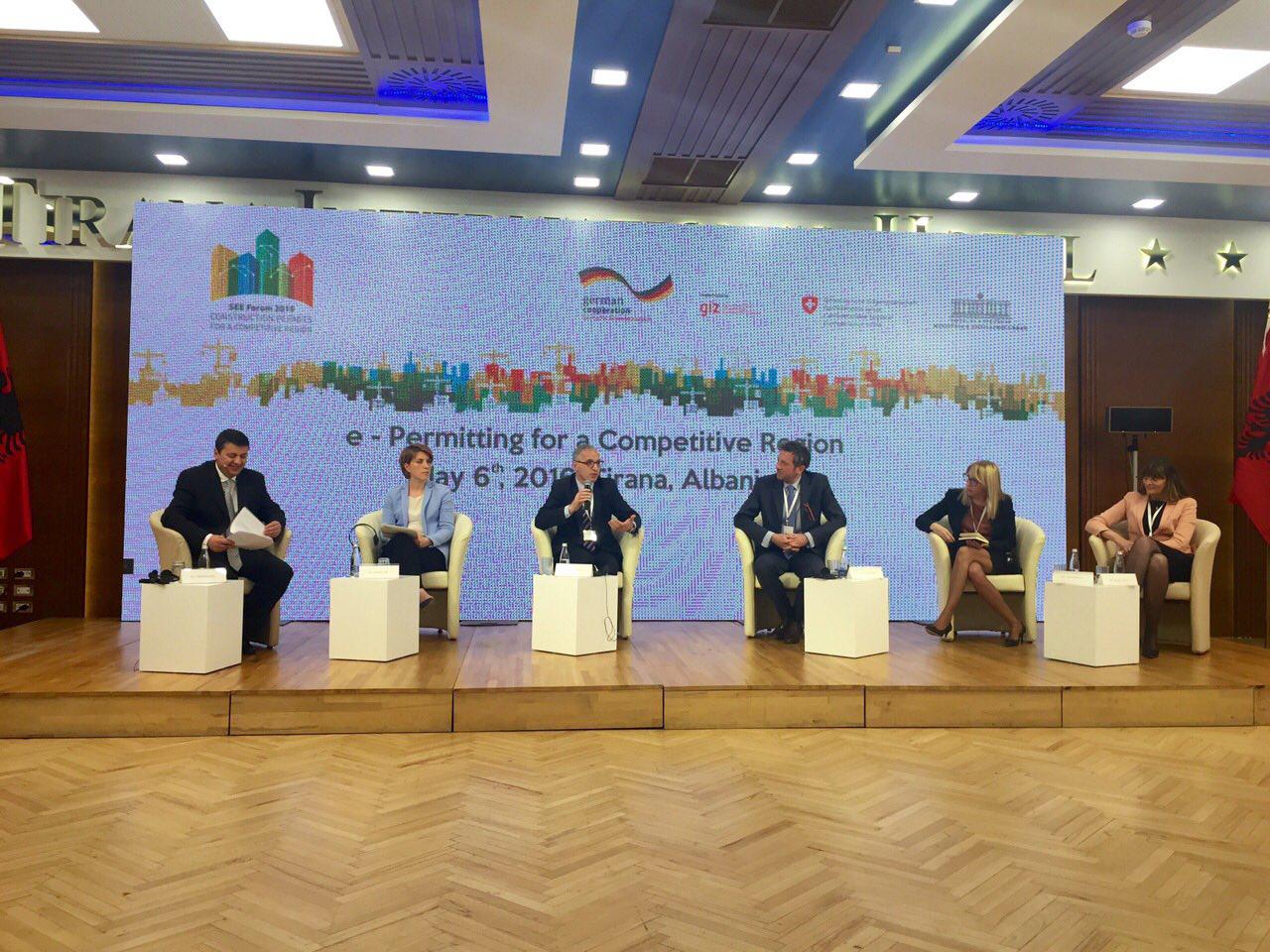 RCC Secretary General, Goran Svilanovic (second left), takes part in the 2nd  International Conference on “E-Permitting for a Competitive Region”, in Tirana on 6 May 2016. (Photo RCC/Dragana Djurica)