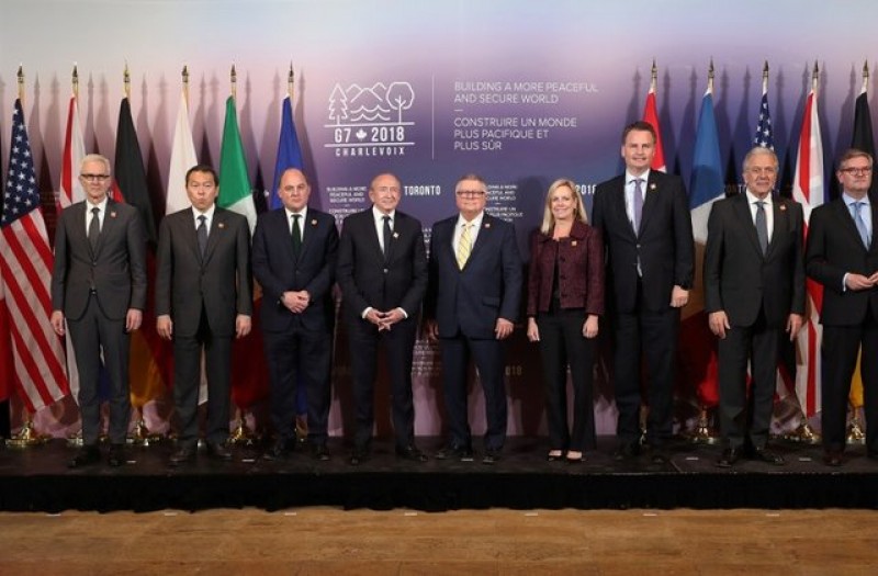 Security Ministers pose for a group photo on the second day of Foreign ministers meetings from G7 countries in Toronto, Ontario, Canada April 23, 2018. Photo: REUTERS