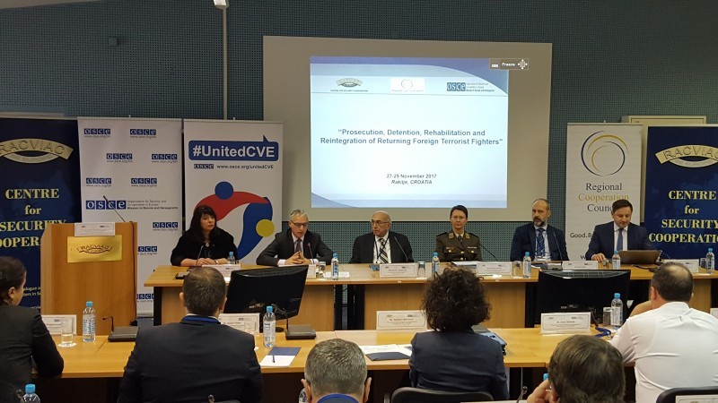 RCC Secretary General Goran Svilanovic (2nd to the left) delivering opening remarks at Regional Workshop on Prosecution, Detention, Rehabilitation and Reintegration of Returning Foreign Terrorist Fighters held in Rakitje, Croatia on 28 November 2017 (Photo: RCC/Natasa Mitrovic)