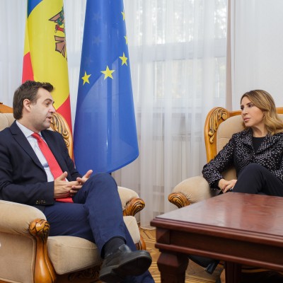 RCC Secretary General Majlinda Bregu met with Deputy Prime-Minister and Minister of Foreign Affairs and European Integration, Nicu Popescu in Chisinau, Moldova on 21 November 2023 (Photo: RCC/Serghei Bobr) 