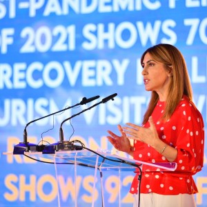 RCC Secretary General Majlinda Bregu opening the ministerial conference on “Lifting Barriers for Sustainable Tourism Development” in the Western Balkans, in Tirana on 12 May 2022 (Photo: RCC/Armand Habazaj)