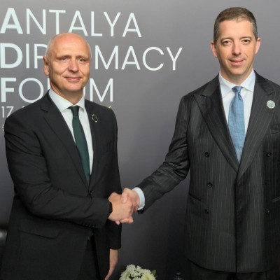 RCC Secretary General Amer Kapetanovic met with Minister of Foreign Affairs of Serbia, Marko Đurić on the margins of Antalya Diplomacy Forum on 19 April 2026 (Photo: RCC) 