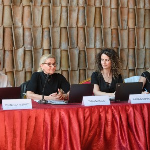 From left to right: Pranvera Kastrati, RCC Senior Expert on Economic and Digital Connectivity/Coordinator of the Common Regional Market (CRM), Tanja Miscevic, RCC Deputy Secretary General, Ivana Gardasevic, RCC Senior Expert on Competitiveness, Kornelia Ferizaj, General Director of Albania National Tourism Agency, during the Western Balkans Tourism Operators Meeting on “Mastering the current challenges in Tourism Industry” in Tirana on 13 May 2022 (Photo: RCC/Armand Habazaj)