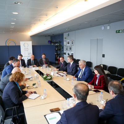 RCC Secretary General Amer Kapetanović, hosted a meeting on regional cooperation with the MFA of Bosnia and Herzegovina Elmedin Konaković, the MFA of Serbia Marko Đurić, and the Deputy Managing Director for Western Europe at the European External Action Service (EEAS) Emanuele Giaufret, at the RCC Secretariat in Sarajevo on 18 February 2026 (Photo: RCC/Armin Durgut)