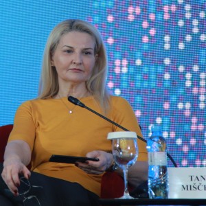 RCC Deputy Secretary General Tanja Miscevic speaking at the Regional Diaspora Forum held in Belgrade in hybrid format on 24 February 2022 
 (Photo: RCC/Milos Miskov)