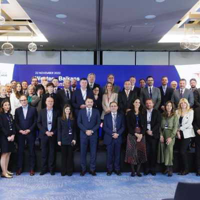 Western Balkans Investment Conference participants family photo (Photo: Matej Colakovic, RCC)
