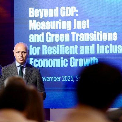 RCC Secretary General Amer Kapetanovic opening the academic conference “Beyond GDP: Measuring Just and Green Transitions for Resilient and Inclusive Economic Growth” in Sarajevo on 3 November 2025 (Photo: RCC/Jasmin Sakovic)