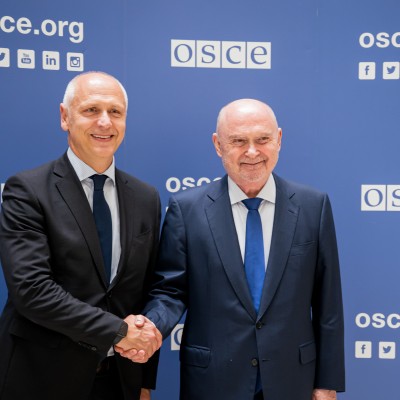 Secretary General of the Regional Cooperation Council (RCC) Amer Kapetanović met with Secretary General of OSCE Feridun H. Sinirlioğlu in Vienna on 23 June 2026 (Photo: RCC/Christian Bruna)