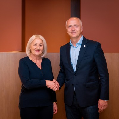 RCC Secretary General Amer Kapetanović met with the Chairwoman of the Council of Ministers of Bosnia and Herzegovina, Borjana Krišto on the margins of the Berlin Process Leaders’ Summit in London on 21 October 2025 (Photo: Office of Chairwoman of the Council of Ministers of Bosnia and Herzegovina)