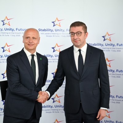 RCC Secretary General Amer Kapetanovic with Hristijan Mickoski, Prime Minister of  North Macedonia at Growth Plan Summit held in Skopje on 1 July 2025 (Photo: RCC/Ognen Acevski)