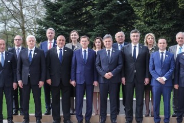 RCC Secretary General, Goran Svilanovic (top first-left), at the SEECP Summit held at Brdo pri Kranju Slovenia, on 24 April 2018. (Photo: Aleš Beno - Anadolu Agency)