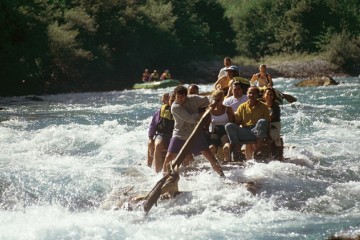 River log-driving, practices by lumberjack in Tara Canyon prior to the WW2, has turned into modern day rafting and tourism attraction (Photo: Centre for Sustainable Tourism Initiatives - CSTI)