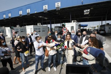 Secretary General Majlinda Bregu at the press conference at the Tabanovci border crossing between North Macedonia and Serbia held on 22 September 2020 (Photo: RCC/Emil Vas)