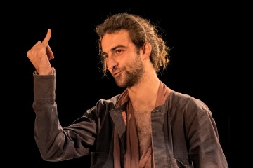 RCC supports ' Romeo and Juliet' theater play by Belgrade-based Radionica Integracije and Pristina-based Quendra Multimedia, in Sarajevo on 21 March 2016. On the photo is Tristan Halilaj as Romeo. (Photo: Radionica integracije)