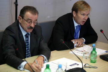 RCC Secretary General, Hido Biščević (left), and Head of EU Delegation to Bosnia and Herzegovina/EU Special Representative, Ambassador Peter Sorensen, at the opening of IPA Multi-Beneficiary Coordination Meeting, in Sarajevo, BiH, on 15 November 2011. (Photo RCC/Dado Ruvic)