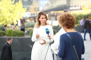 RCC SG Majlinda Bregu for BiH public broadcaster BHT on the benefits of EU-Western Balkans roaming charges reduction for region’s citizens, digitalisation in the region and more