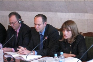 RCC Deputy Secretary General, Jelica Minić (right), Head of RCC Infrastructure and Energy Unit, Miroslav Kukobat (left), and RCC Junior Political Advisor, Ivan Bojanić (centre), at the presentation of RCC mission, priorities and activities, Chisinau, 1 October 2008 (Photo/ MFA of the Republic of Moldova)