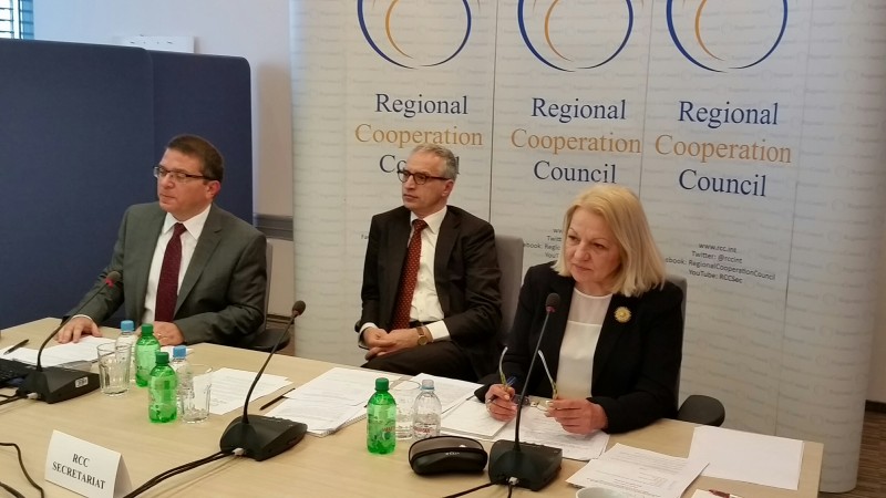 Marinko Raos, RCC Senior Advisor on Security Policy Issues, Goran Svilanovic, RCC Secretary General and Stefana Greavu, RCC Head of Political Department at the first meeting of the Group of National focal points for countering radicalization and violent extremism leading to terrorism and foreign terrorist fighters in Southeast Europe held in Sarajevo on 27 January 2016 (Photo: RCC/Natasa Mitrovic)