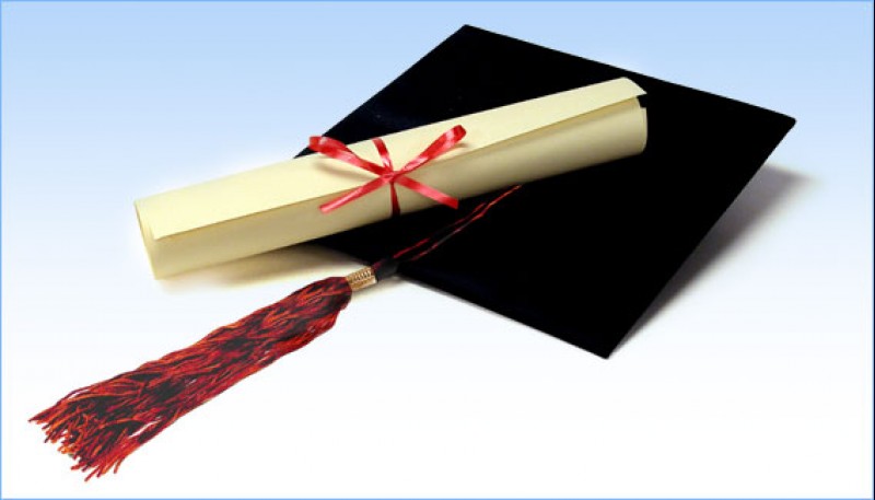 RCC and BBI to provide scholarships for ten pupils and students from Srebrenica and Bratunac (Photo: portalmladi.com)