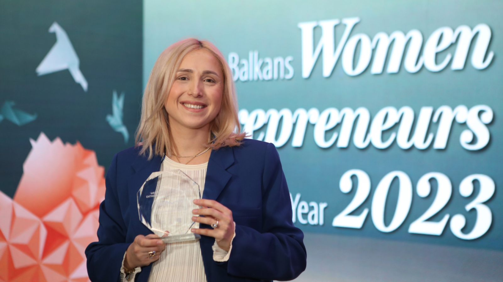 Meet Ilda Humic the #WesternBalkans Social Star Woman Entrepreneur of 2023!