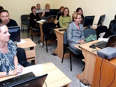 RCC recognizes the need for modernization of education systems in South East Europe, including the areas of lifelong learning, adult education and evidence-based policy making. (Photo: www.novska.hr) RCC recognizes the need for modernization of education systems in South East Europe, including the areas of lifelong learning, adult education and evidence-based policy making. (Photo: www.novska.hr)