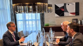 RCC Secretary General Amer Kapetanovic with Gladden Pappin, President of the Hungarian Institute of International Affairs at the meeting held in Budapest on 10 March 2026 (Photo: RCC/Edin Sabljica)