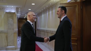 During his official visit to Pristina, RCC SG Amer Kapetanovic met with the President of the Assembly, Glauk Konjufca on 13 March 2025 (Photo: RCC/Valdrin Xhemaj) 