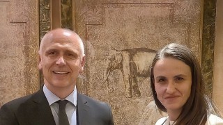 RCC Secretary General Amer Kapetanovic held a meeting with Minister of Foreign Affairs of Romania Oana Țoiu at Munich Security Conference on 13 February 2026 (Photo: RCC)