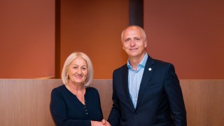 RCC Secretary General Amer Kapetanović met with the Chairwoman of the Council of Ministers of Bosnia and Herzegovina, Borjana Krišto on the margins of the Berlin Process Leaders’ Summit in London on 21 October 2025 (Photo: Office of Chairwoman of the Council of Ministers of Bosnia and Herzegovina)